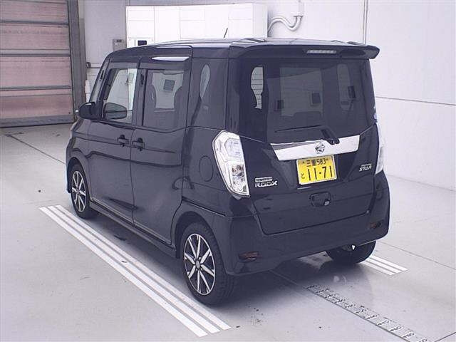 NISSAN DAYZ ROOX 2017