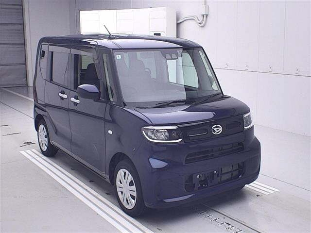 DAIHATSU TANTO 2024