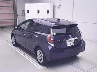 TOYOTA AQUA 2019