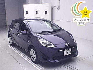 TOYOTA AQUA 2019