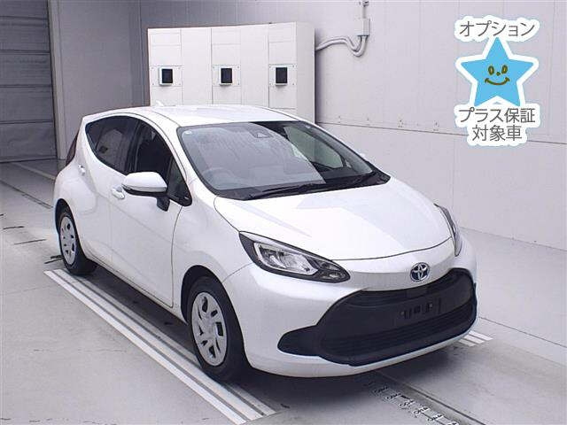 TOYOTA AQUA 2022