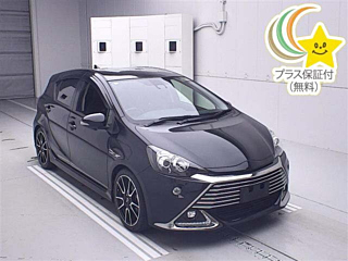 TOYOTA AQUA 2016