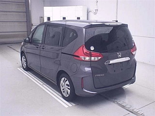HONDA FREED 2018