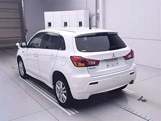 MITSUBISHI RVR 2012