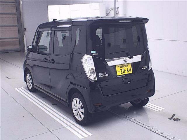 NISSAN DAYZ ROOX 2019