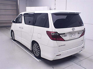 TOYOTA ALPHARD 2013