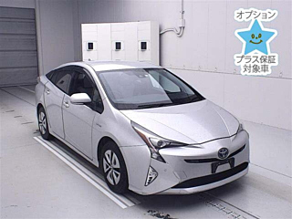 TOYOTA PRIUS 2016