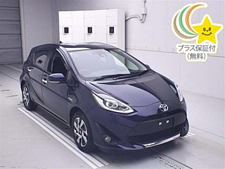 TOYOTA AQUA 2019
