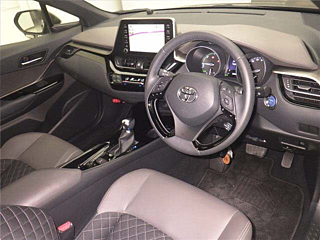 TOYOTA C-HR 2020