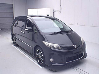 TOYOTA ESTIMA 2013