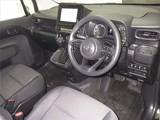 TOYOTA SIENTA 2023