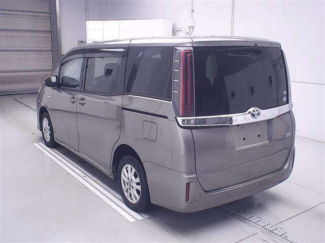 TOYOTA NOAH 2020