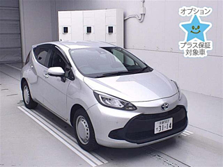 TOYOTA AQUA 2023