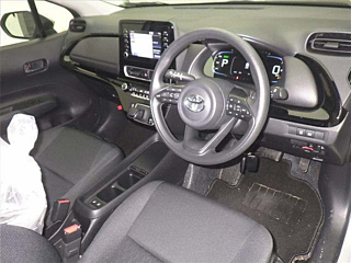 TOYOTA AQUA 2023