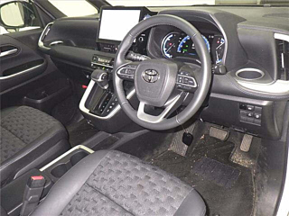 TOYOTA VOXY 2023