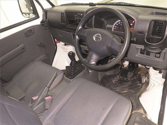 NISSAN CLIPPER VAN 2013