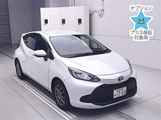 TOYOTA AQUA 2021