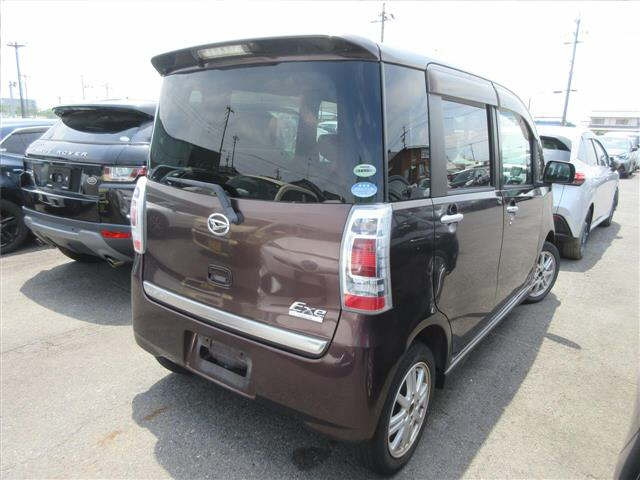 DAIHATSU TANTO EXE 2010