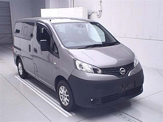 NISSAN NV200 2020