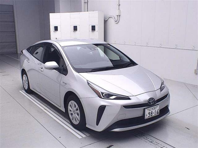 TOYOTA PRIUS 2020