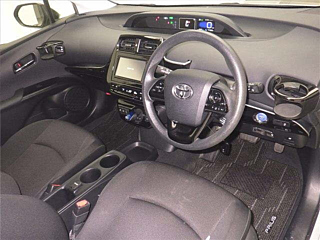 TOYOTA PRIUS 2020