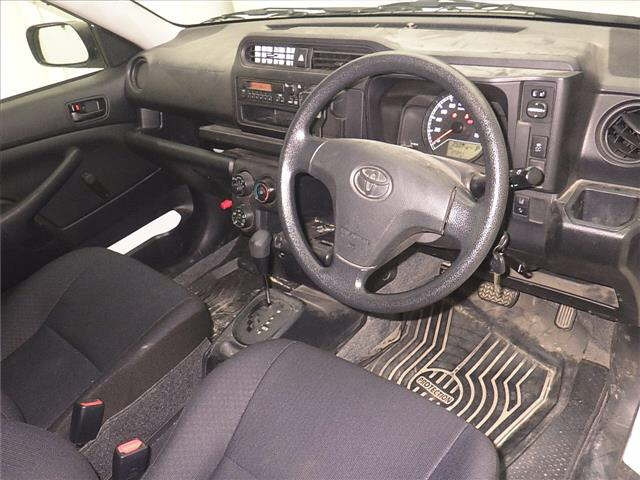 TOYOTA PROBOX 2020