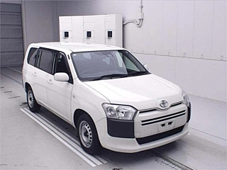 TOYOTA PROBOX 2017