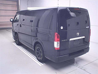 TOYOTA HIACE VAN 2014