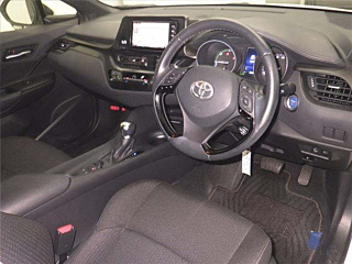 TOYOTA C-HR 2018