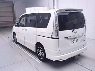 NISSAN SERENA 2015