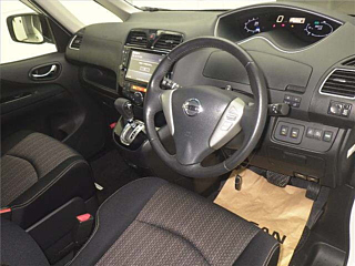 NISSAN SERENA 2015