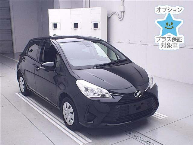 TOYOTA VITZ 2018