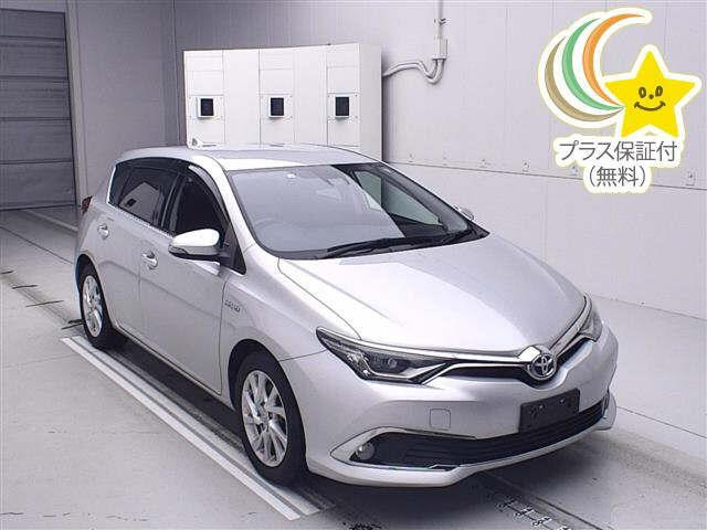 TOYOTA AURIS 2016