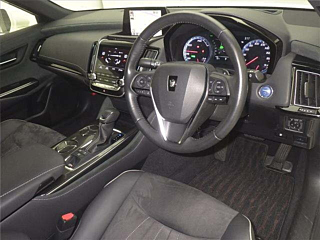 TOYOTA CROWN 2020