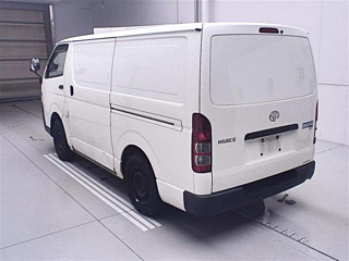 TOYOTA HIACE VAN 2019
