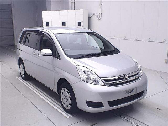 TOYOTA ISIS 2010