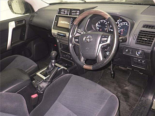 TOYOTA LAND CRUISER PRADO 2019
