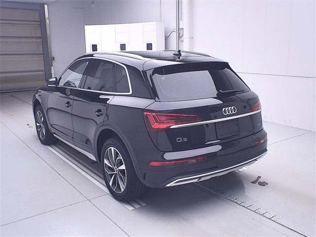 AUDI Q5 2022