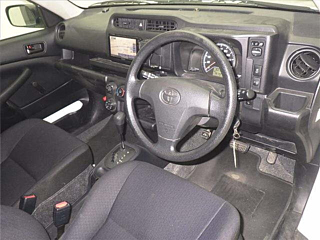 TOYOTA SUCCEED 2019