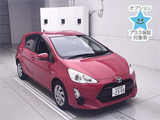 TOYOTA AQUA 2015