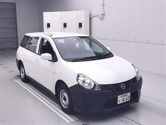 NISSAN AD 2024
