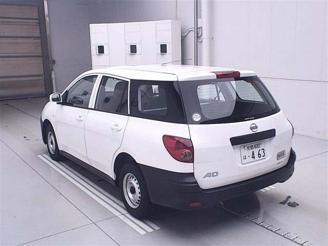 NISSAN AD 2024
