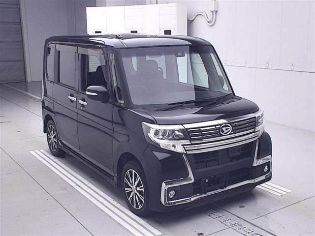 DAIHATSU TANTO 2016