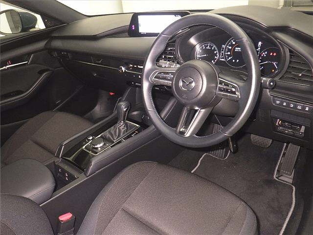 MAZDA MAZDA3 2022