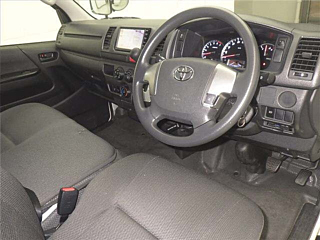TOYOTA HIACE VAN 2019