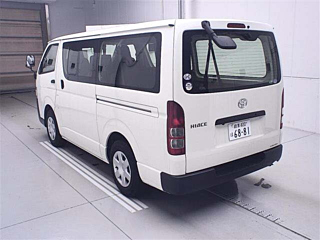 TOYOTA HIACE VAN 2019