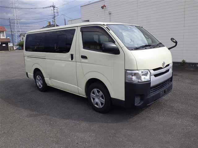 TOYOTA HIACE VAN 2014