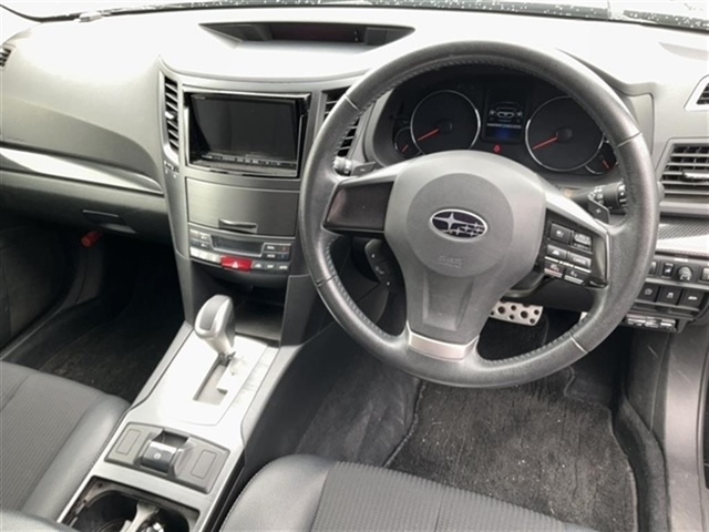 SUBARU LEGACY 2012