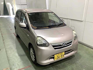 DAIHATSU MIRA E S 2013