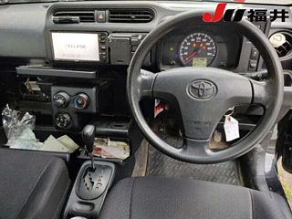 TOYOTA SUCCEED 2015